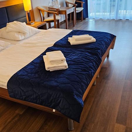 Bursztyn Spa Kołobrzeg Buitenkant foto