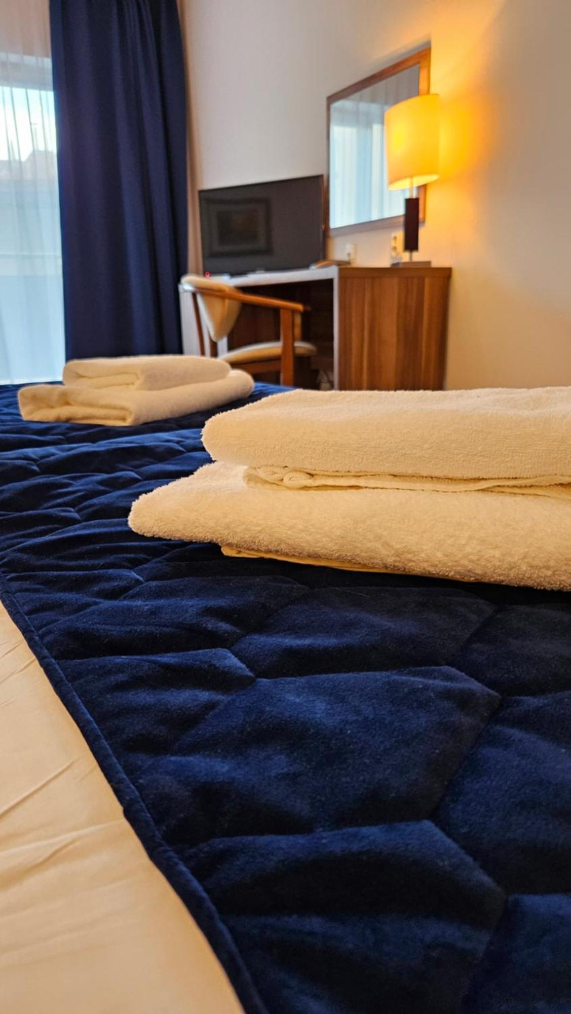 Bursztyn Spa Kołobrzeg Buitenkant foto