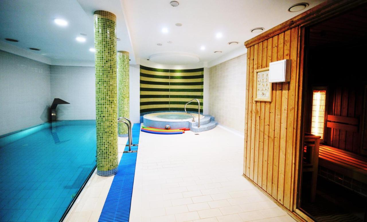 Bursztyn Spa Kołobrzeg Buitenkant foto