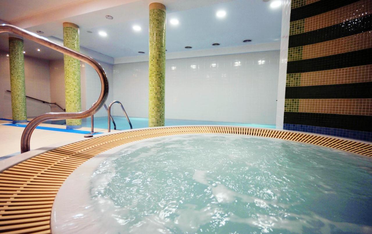 Bursztyn Spa Kołobrzeg Buitenkant foto